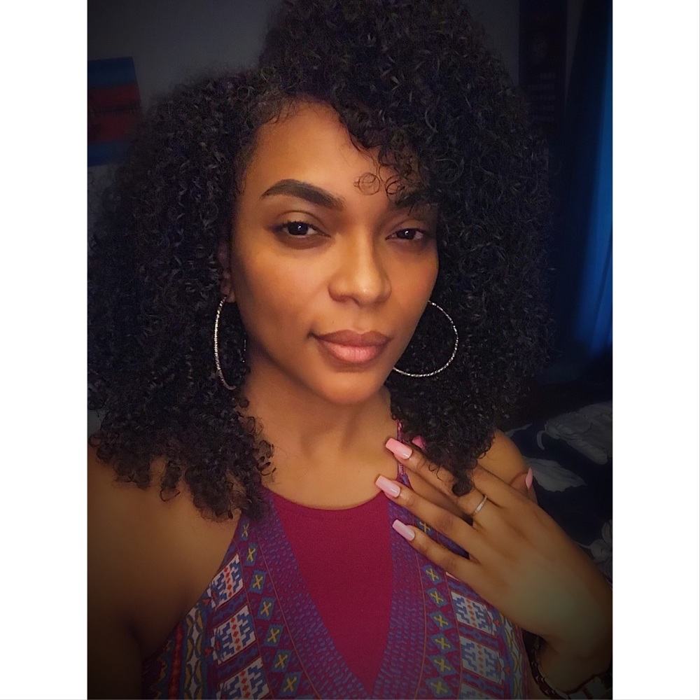 Meet your Posher, Jasmine